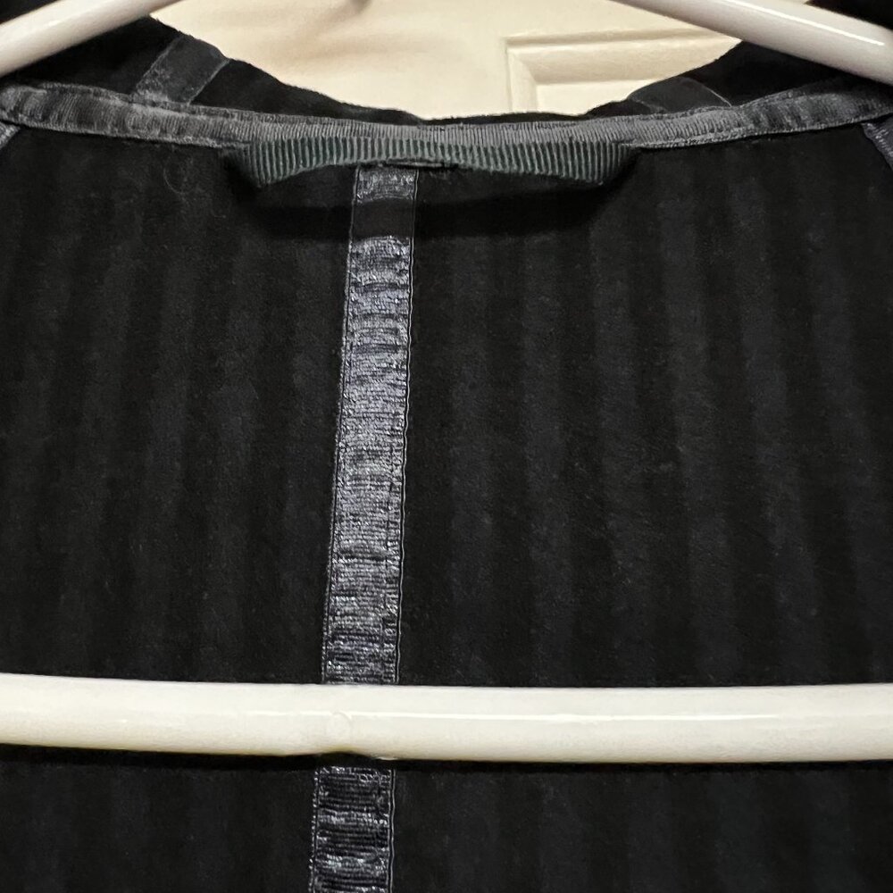 EUC Lululemon Apres Yoga Jacket Dancers In The Snow *Rare -  (Size 6) - Picture 6 of 15